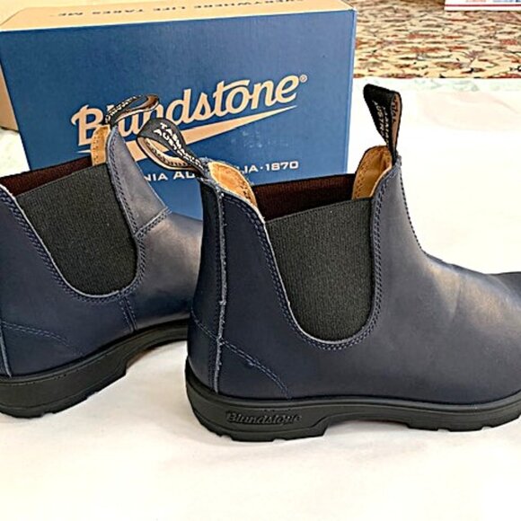 Blundstone 2246 Chelsea Boots - Leather, Men US Size 10.5 **Navy Color main image 8